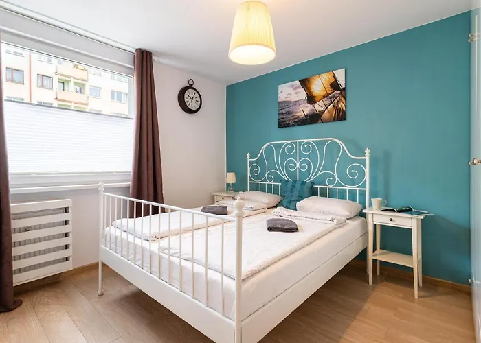 Victus Apartamenty, Livia